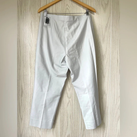 Nic + Zoe Light Grey Crop Stretch Size 12 Slacks NWT - Picture 3 of 3